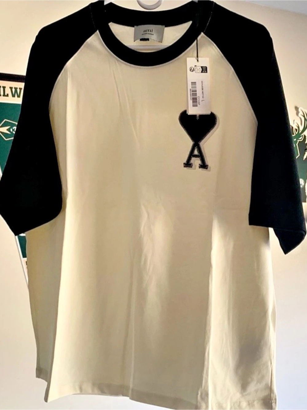 AMI Paris Ami de Cœur T-Shirt Paris de Cœur T-Shirt Cotton Logo Tee in White &
